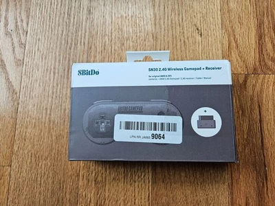 8BitDo SN30 2.4G Wireless Gamepad for Original SNES/SFC (Transparent Edition) - Image 1 of 4