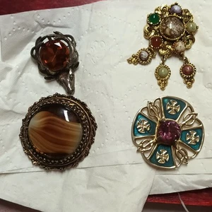 Four Vintage Brooch And Pendants Scotland, Stag Gemstone, Gemstone Pendant - Picture 1 of 7