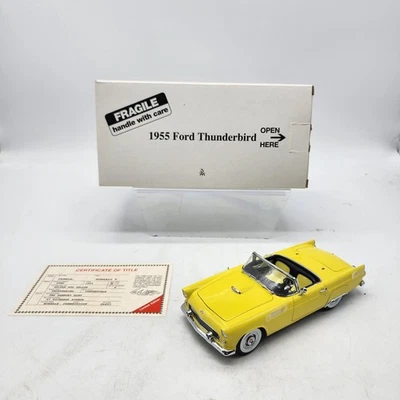 Ford Thunderbird Golden Rod 1955 Danbury como nuevo 1:24 amarillo LE diecast con título Foto 1 de 4