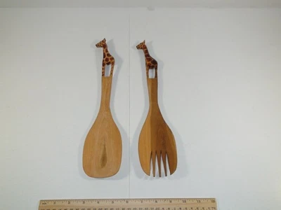 Conjunto de servir colher e garfo para salada girafa sul-africana esculpida à mão de madeira 12 pol. #1 - Imagem 1 de 4