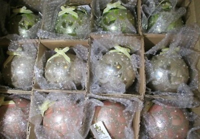 Juego RAZ/12 Vasos 3" Bola Perla Árbol de Navidad Adornos-Rosa, Verde y Champagne Foto 1 de 3