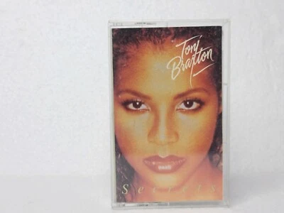 Toni Braxton Secrets (кассета) - Изображение 1 из 4