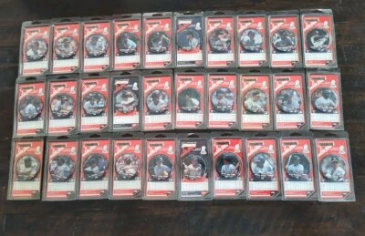 30 Different Starshots 1991 MLB Baseball Vintage Button Pin Lot Ken Griffey Jr + - Image 1 of 4