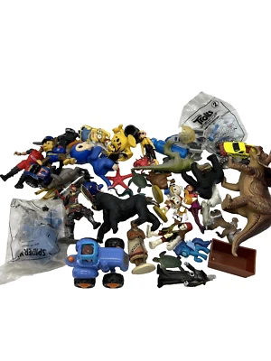 Huge Lot Vintage Modern Toys Action Figures Cars Disney Mixed Collection - Image 1 of 4