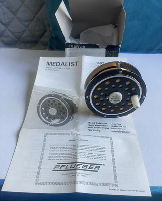 Carrete de pesca vintage PFLUEGER Medalist 1495 CJ FLY - - Hecho en Japón - Nuevo Foto 1 de 4