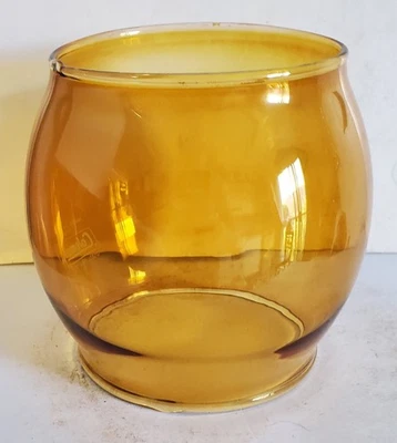 Coleman  Lantern Amber Globe No. 550 for 200a, 242, 202 - Image 1 of 4