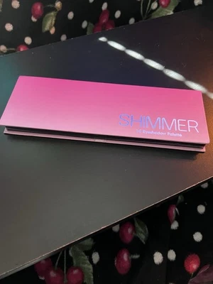 PROfusion Beauty Box 10 Eyeshadow Palette, Eye Liner & Brush NIB - Image 1 of 3