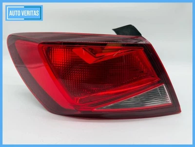 Luz trasera izquierda SEAT Leon Schrägheck (5F1) 5F0945095B / 90042858 Foto 1 de 4