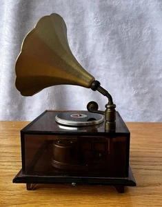 Vintage Toyo Plattenspieler Aufzieh Spieluhr - funktioniert - Bild 1 von 6