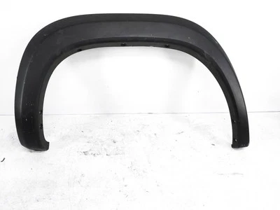 Panel de cuarto de pasajero trasero Nissan Frontier 2022-2023 destello *arañazos menores Foto 1 de 4