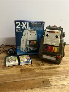 Reproductor robot parlante Mego Toy 2-xl 1978 de colección con 2 cintas de 8 pistas probado funciona - Imagen 1 de 8