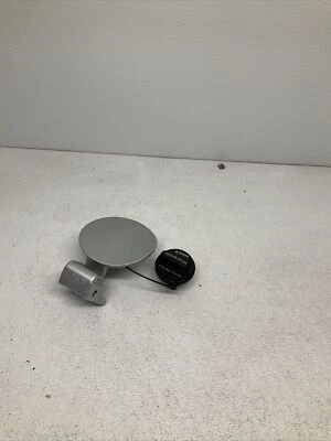 Kia Rio 2012 1,6 tanque de combustible gasolina escotilla derecha cubierta 69510-1w200 color plata Foto 1 de 4