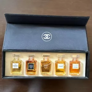 CHANEL Wardrobe Mini Perfume 5 Piece Set - Picture 1 of 3