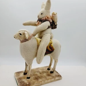 De colección Vickie Smyers Bethany Lowe Conejo en Putz Oveja Arte Popular Pascua Fieltro - Imagen 1 de 24