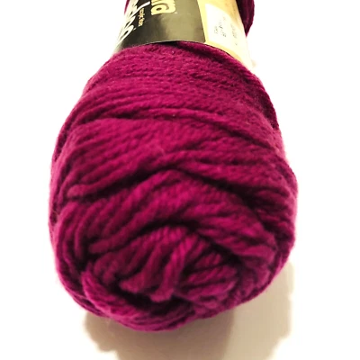 Natura Creslan Acrylic Yarn Color 18 Dark Rose Dye Lot 42911 4 PLY USA VIntage - Image 1 of 4