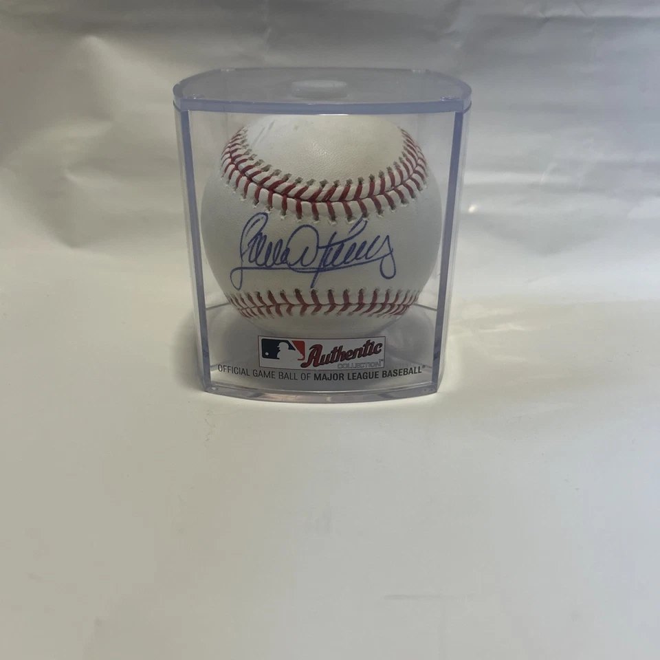 Sandy Alomar Jr Signed Baseball Cleveland Indians - Image 1 of 3