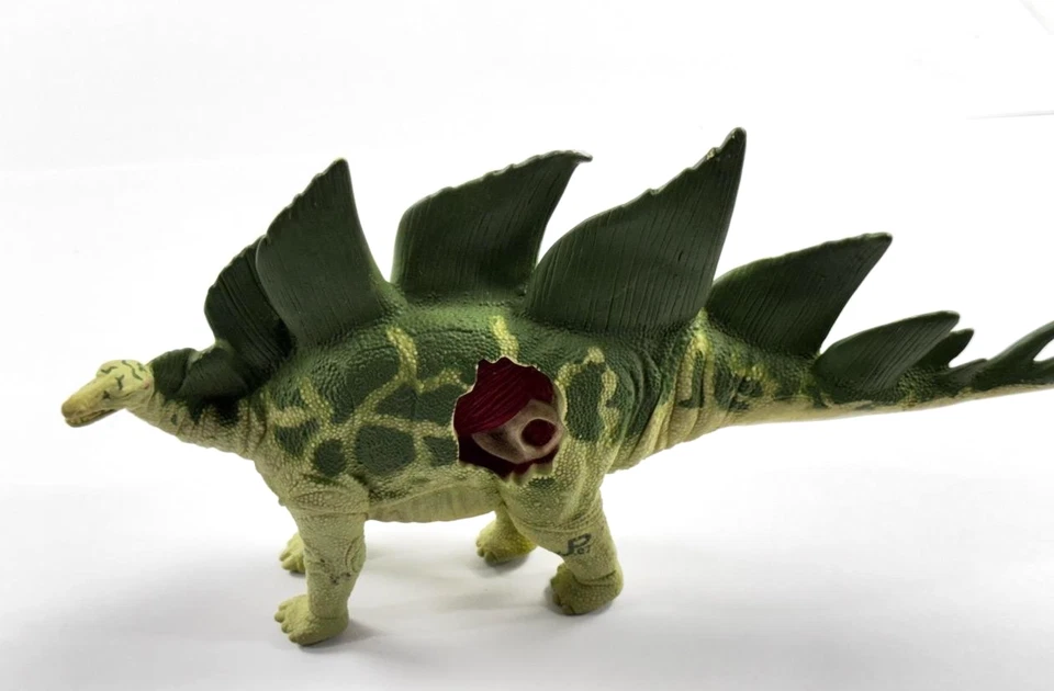 De colección Parque Jurásico Años 90 Dino Daño Herida Cola con púas Dinosaurio Verde Stegosaurio Foto 1 de 4