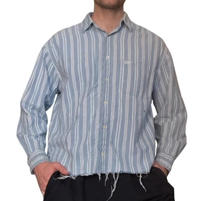 Vintage Guess Blue/White Striped Cropped Button Up Longsleeve L - Image 1 of 4