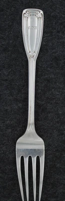 Tenedor para servir/carne Saint Dunstan Tiffany & Co. plata esterlina longitud 8 1/2" Foto 1 de 4