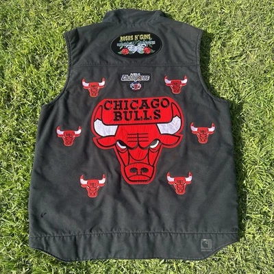Carhartt Vintage Chicago Bulls Vest Distressed Paint Size Large (T) XL Jordan - Image 1 of 4