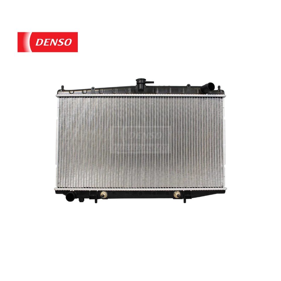 Radiador OES DENSO 221-3402 para Nissan Altima (1993-1997) Foto 1 de 1