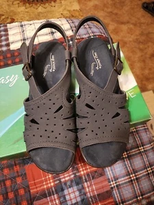 Easy Street Navy Blue Sandals Size 7.5 For Women New In Box - Picture 1 of 7