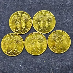 5 monedas de buena suerte vintage de ángel de la guarda chapadas en oro de doble cara - Imagen 1 de 10