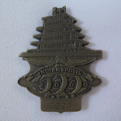Indianápolis 500 Silver Pit Badge 2000 #6636 Juan Pablo Montoya Ganassi Racing Foto 1 de 4