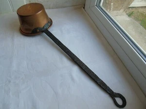 French antique handmade copper pot saucepan with long iron handle - Picture 1 of 7