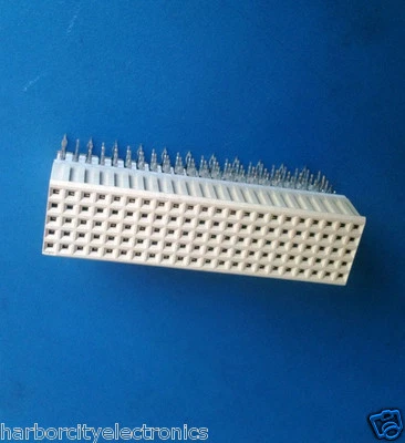 HM2R70PA5108N9 FCI CONNECTOR RECEPT 110 POSITION TYPE B R/A - Image 1 of 4