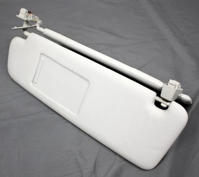 Parasol del lado izquierdo del conductor OEM para Volkswagen Touareg vinilo gris Foto 1 de 4