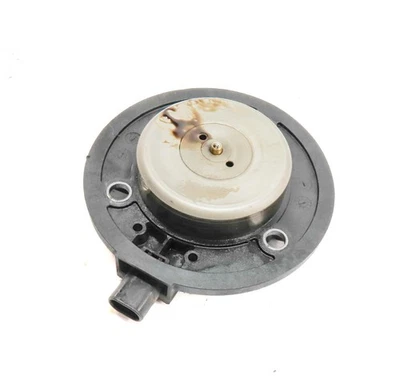 Audi Q5 2013 (B8 8R) 2,0 L (CPMA) motor Vanos VVT válvula de distribución solenoide Foto 1 de 4