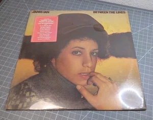 Janis Ian BETWEEN THE LINES 1975 Vinyl Original Factory SEALED w/ Hype  - Imagen 1 de 12