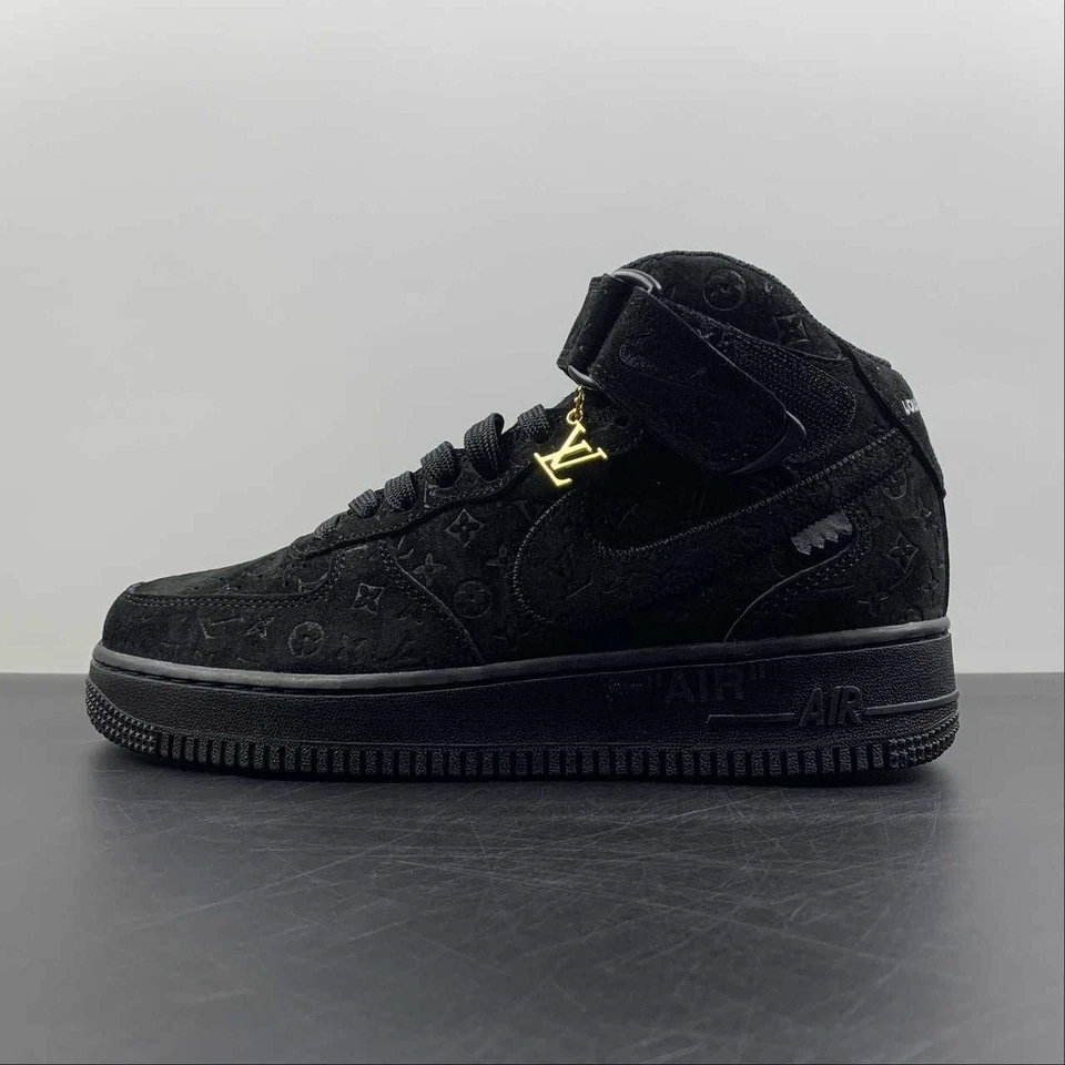 Nike AIR FORCE 1 07 1A9HD7 Foto 1 de 4