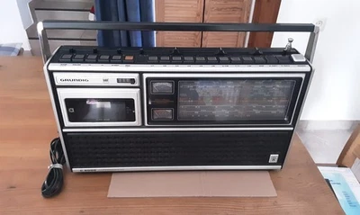 Grundig C 8000 Radio Cassetten Recorder mit Radioprogamtasten  Made in Germany  - Bild 1 von 4