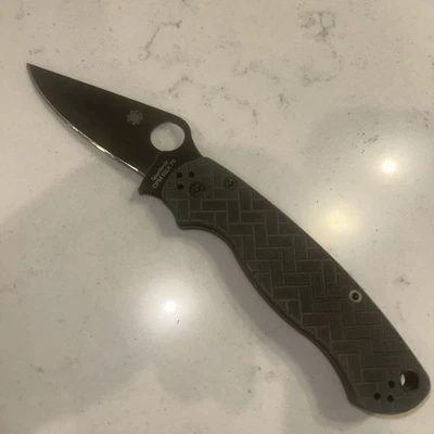 Cuchillos Spyderco GP Exclusivos PM2 - Ladrillo Gris Oscuro G10 - Satin Rex 76 Foto 1 de 4