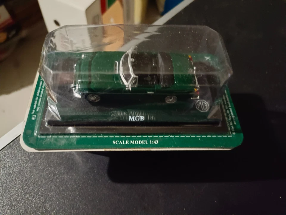 DEL PRADO SCALA 1:43 MGB SIGILLATA - Immagine 1 di 1