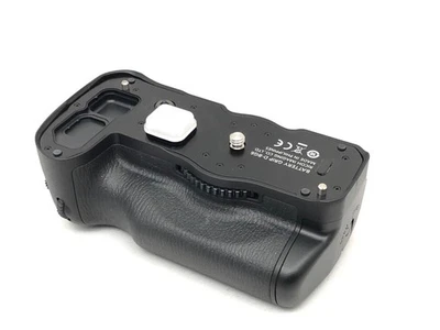 [Mint] Pentax Battery Grip D-BG6 K-1 / K-1 MarkII Japan #23100 - Image 1 of 3