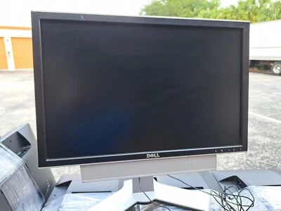 Dell 2007WFPB UltraSharp 20" LCD Widescreen 1680x1050 Monitor +Speaker Bar  - Image 1 of 3