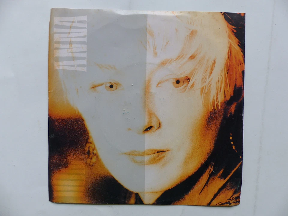 ANNA Take that Koo koo OPA 005 - Photo 1/1