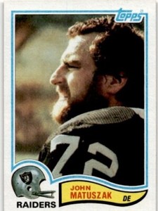 1982 Topps #195 John Matuszak Oakland Raiders
