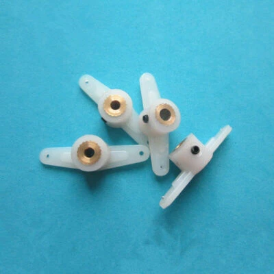 1pc plastic servo horn 3mm Or 4mm for Futaba servo Rc Boat Car fixed wing #861 - Image 1 of 4