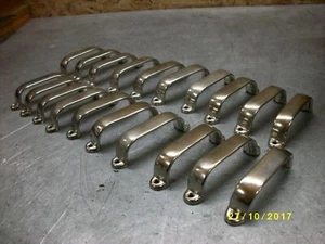 20 x MÖBELGRIFF SCHUBLADENSCHRANK WERKSTATT SCHRANK INDUSTRIE DESIGN FABRIK - Bild 1 von 7