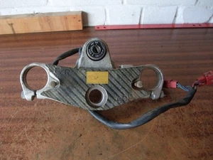 YAMAHA FZR600 FZR 600 4JH 94-96 TOP UPPER FORK YOKE STEM & IGNITION BARREL OEM - Picture 1 of 5