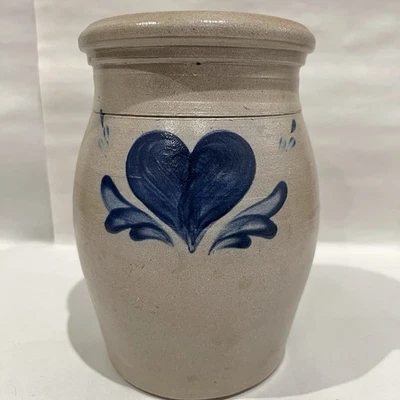 Rowe Pottery Works 1992 Blue Heart Stoneware Crock – Cambridge WI - Image 1 of 4