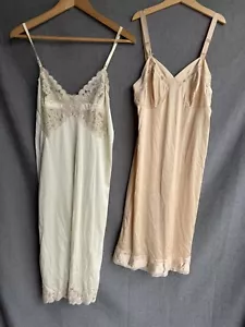 Set (2) Vintage Seiden Nylon Schlupf Kleid Dessous Elfenbein Gr. 32 Vanity Fair Kayser - Bild 1 von 7