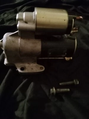 Ultima starter R713372B for Ford 1.5 KW 12 volt remanufactured - Image 1 of 2