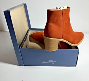 Universal Thread good co. Malby Boots size 6.5 (Rust) - Picture 1 of 7