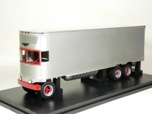 AutoCult 11018 1/43 1950 Fageol TC Cargo Liner Truck Resin Model - Picture 1 of 3