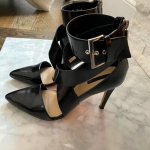 ZARA High Heels Black Sandals BNWT EU 37/ 4 UK Ref. 7225/301 - Imagen 1 de 5